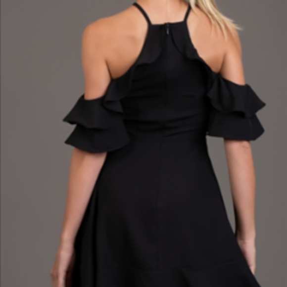 BLACK OPEN SHOULDER RUFFLE DRESS - Picture 4 of 4